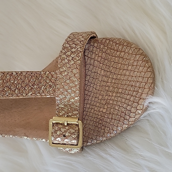 Seychelles Electro metallic gold leather stacked hell sandals women's si… - Picture 7 of 15